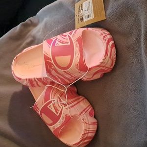 Champion  womens size 7 platform slides